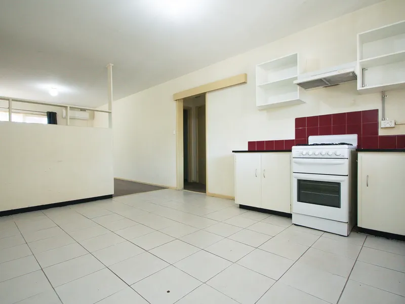 GREAT VALUE 2x1 APARTMENT... DONT MISS OUT!