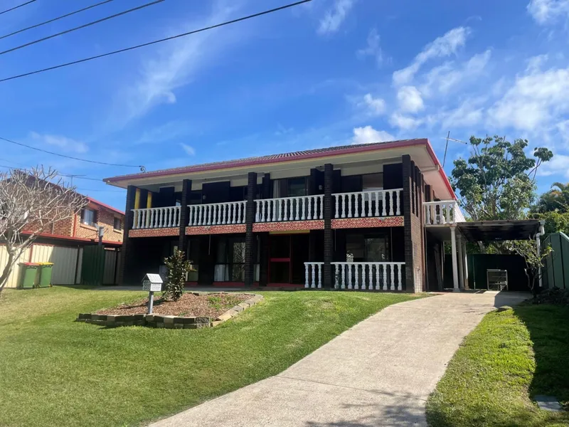 A Lovely Family Home 2 Self Contained Levels