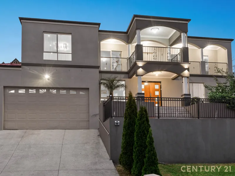 47SQ OF LIVING IN A PRIME NORTHSIDE LOCATION!