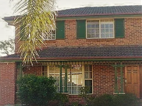 Immaculate Duplex - Walk to Station!