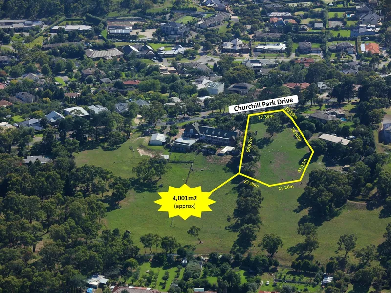 4,006m2 (1 Acre) Hilltop!