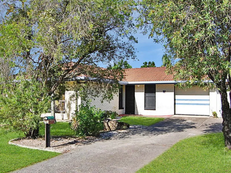 FAMILY HOME IN GREAT LOCATION