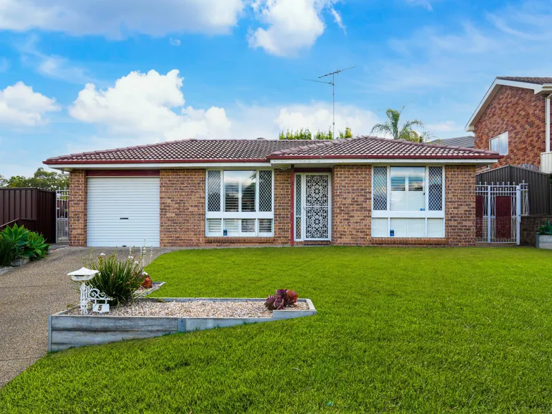 OPEN HOME SATURDAY 10/6 AT 12:00PM - 12:30PM