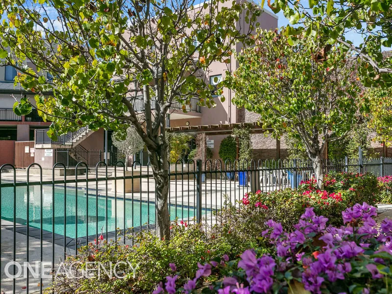 Live Light & Bright at Arcadia Court!