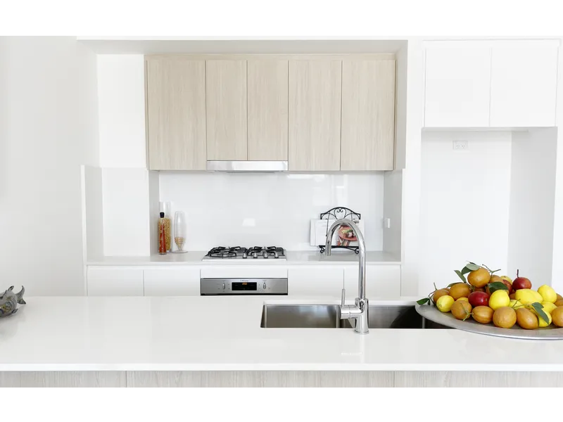 Brand New 1Bedroom +1Study Must Sell