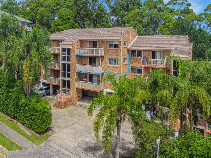 Great Sized Two Bedroom Apartment in this Elevated Position