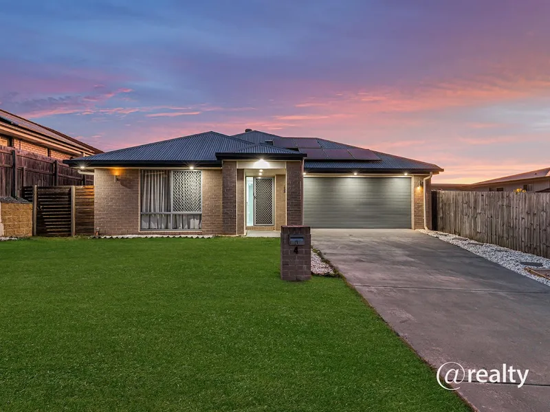 DAZZLING WARNER LAKES JEWEL! 3 LIVING AREAS + MASSIVE FLAT YARD + ROOM FOR POOL + 13KW SOLAR!!