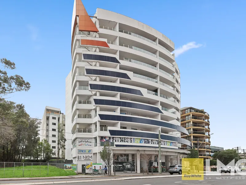 Stunning Penthouse Apartment in a Prime Location
