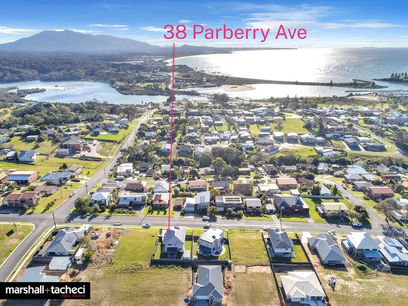 Stylish Modern Home with Stunning Ocean Views