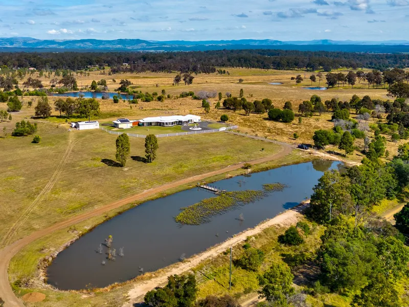 Your Dream 41 acre Lifestyle Plainland Property !!