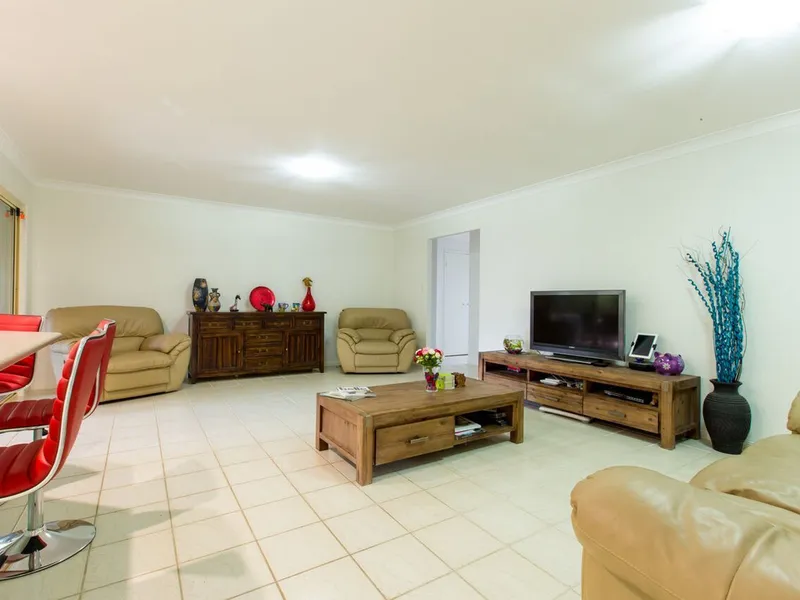 Perfect Family Living, Great Location, Must Inspect