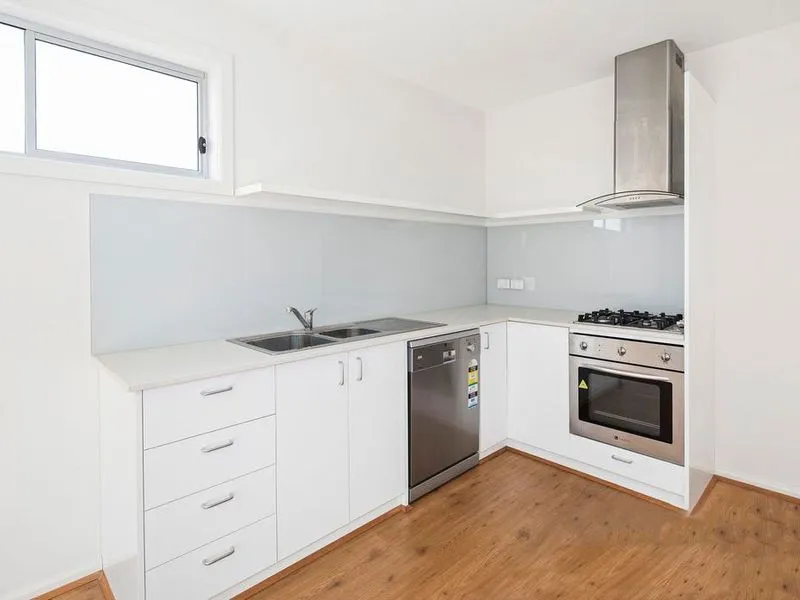 SECURE INVESTMENT - HIGH RENTAL RETURN