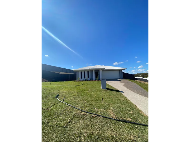 Four Bedroom Family home located in Sovereign Heights!