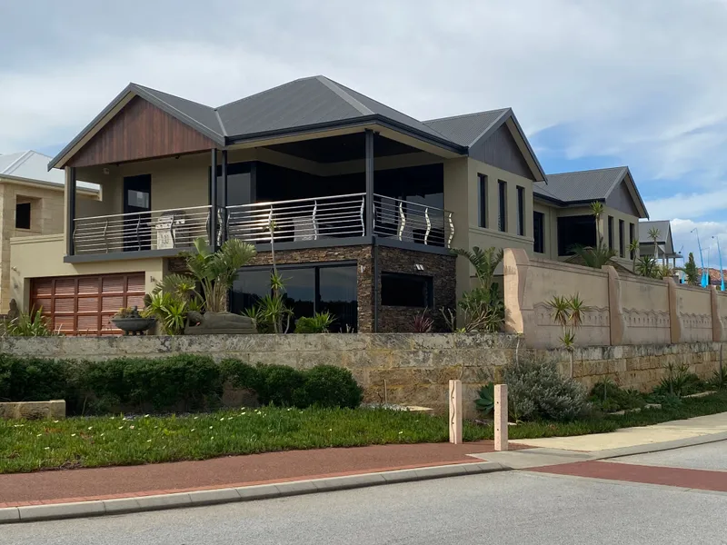 Absolute Ocean Front with stunning views from both levels, arguably the best in ILUKA