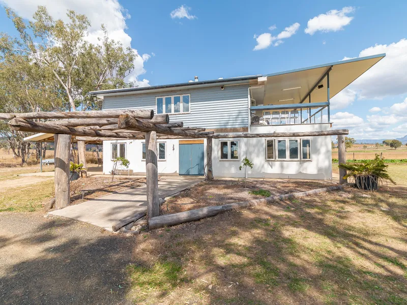 Completely Self-sufficient lifestyle property with Potential Income Streams