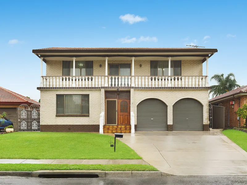 Family home with sought-after aspect and parkland views