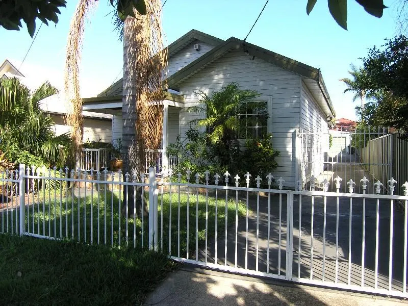 Spacious and Tranquil Living at 22 Tavistock Road, South Hurstville