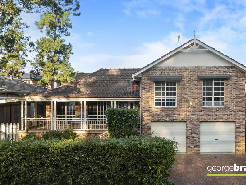 Family Residence with Pool Sought After Location