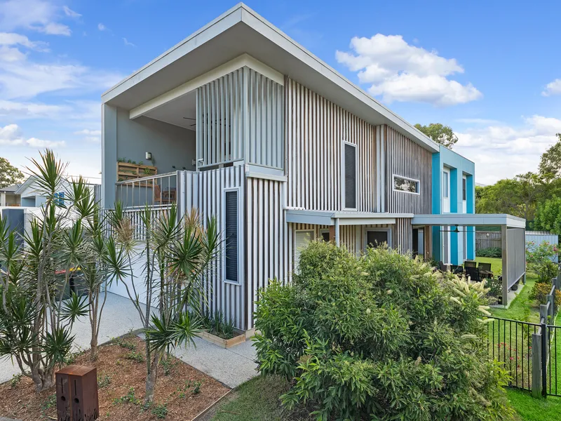 Stunning Dual living Home