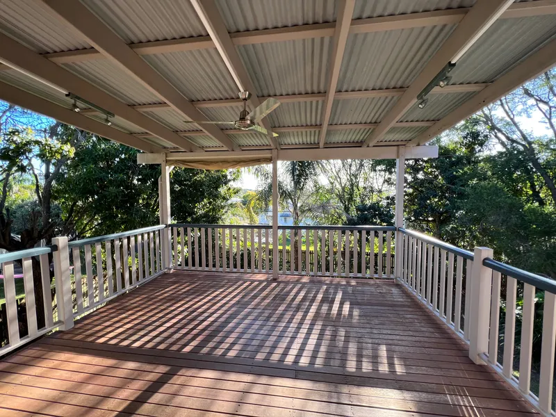 Spacious, Private & Quality Family Home In Gordon Park Fringe