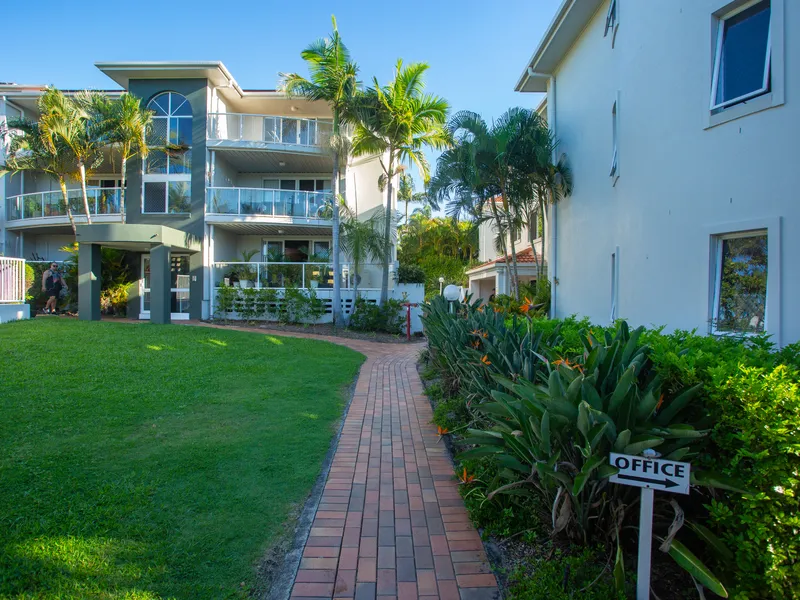 Owners Circumstances Changes -  Relocating so must be sold !