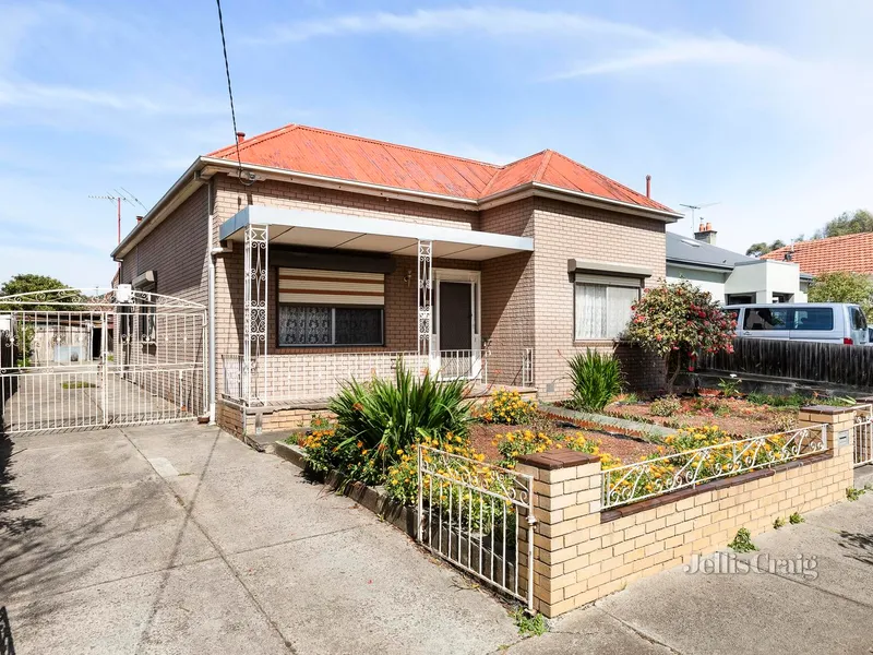 Lifestyle Location, Massive Potential