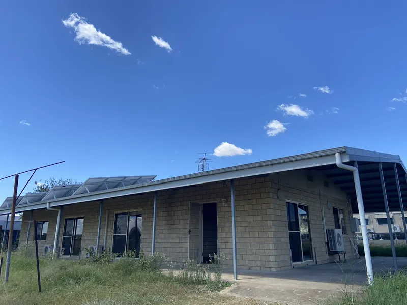 DUAL LIVING AND ROOM TO RUN AROUND
