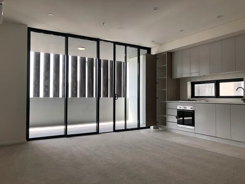 Stunning two beds for lease with Views