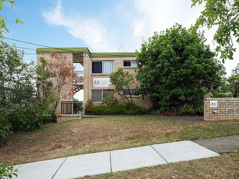 Convenient - Affordable Unit in Indooroopilly