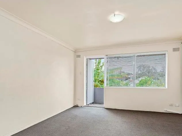 2 Bed Rooms  Unit for RENT $ 290 PW in Punchbowl, Don't Miss out. 