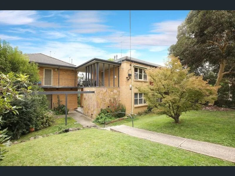 Balwyn High School Zone Unit for Sale..