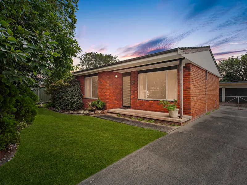 OPEN HOUSE THIS SATURDAY 10AM - 10:30AM