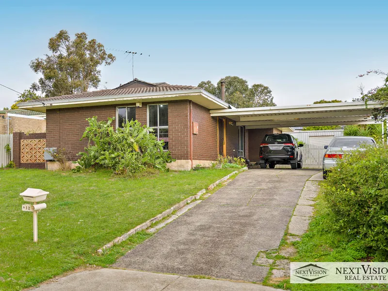 Click on Video Icon for 3D Virtual Walkthrough - 3 Bed 1 bath home in prime location