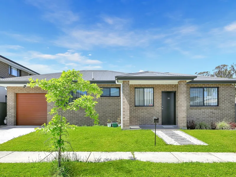 Immaculate haven of easycare single-level living