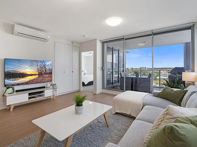 LUXURIOUS AFFORDABLE APARTMENT LIVING