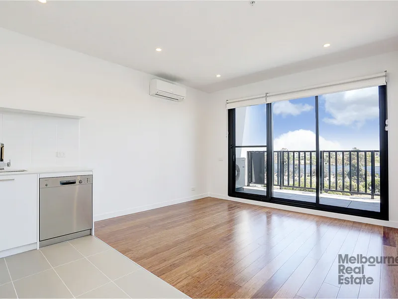 Low Maintenance Contemporary Living