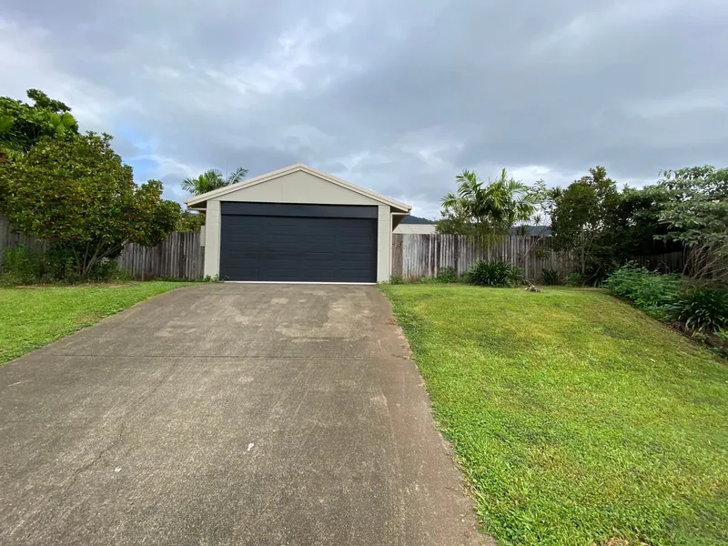 GREAT 3 BEDROOM DUPLEX