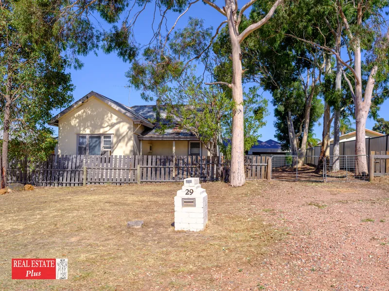 Charming & Cosy Cottage with View to the City