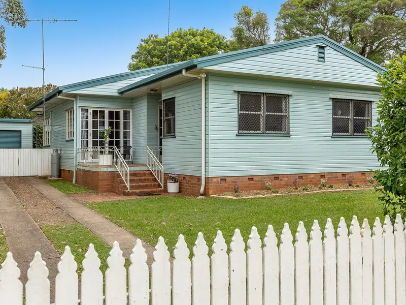 Exceptional Investment Opportunity in Blue Chip Mount Lofty Position