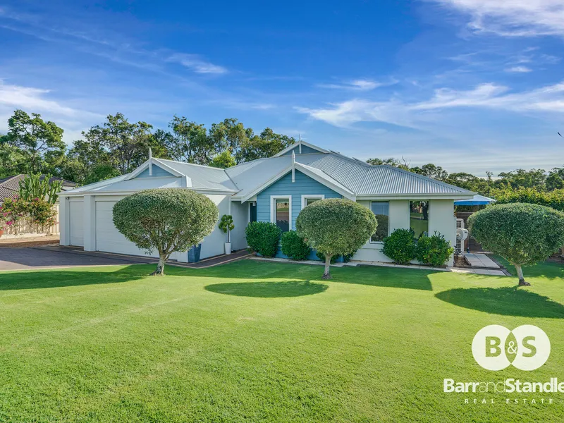 Stunning Residence with Beautiful Bush Views