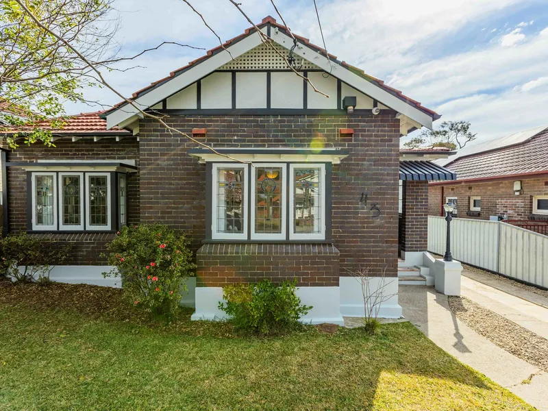 4-Bedroom Bungalow with Endless Possibilities in Concord West