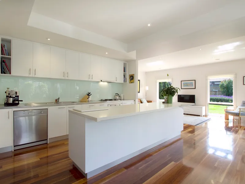 SPACIOUS | MODERN | CONVENIENT