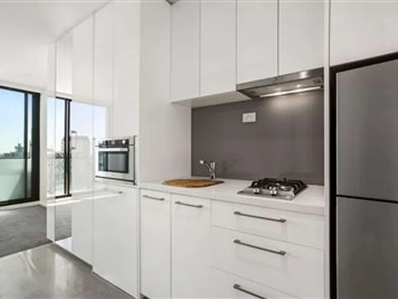 Stylish city living at MelbourneONE