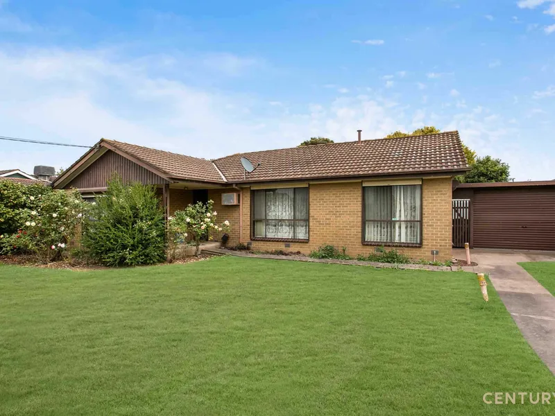 NEAT & COMPLETE, WITH SUBDIVISION POTENTIAL (S.T.C.A)