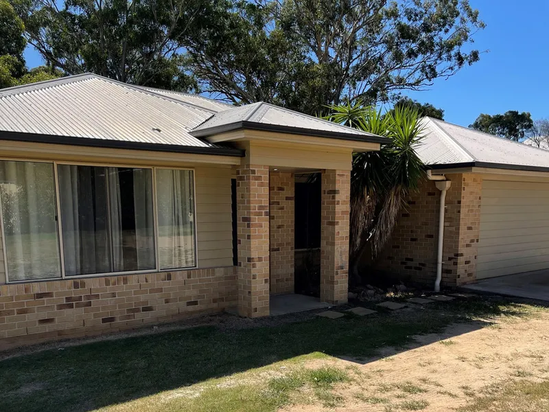 4 Bed Brick Home Close Proximity to CBD!