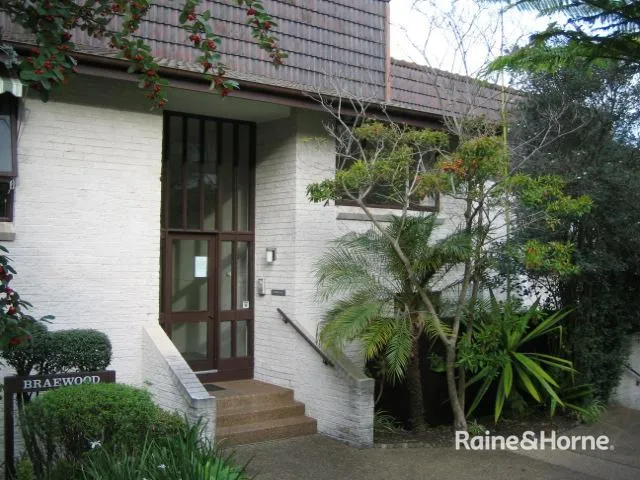 STYLISH APARTMENT IN RESORT COMPLEX!