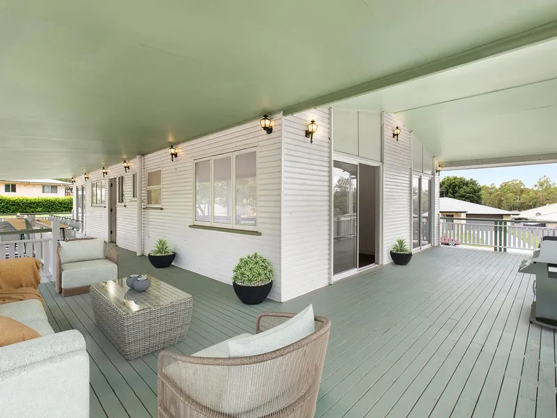 Beautiful character home , Ready and waiting for you!