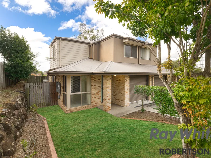 Charming Home with Spacious Living and Yard!