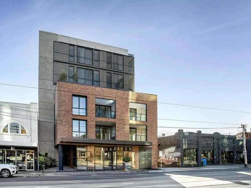 Brand new luxury apartment with city views