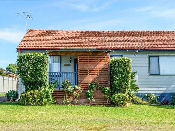 Three Bedroom House with Granny Flat!